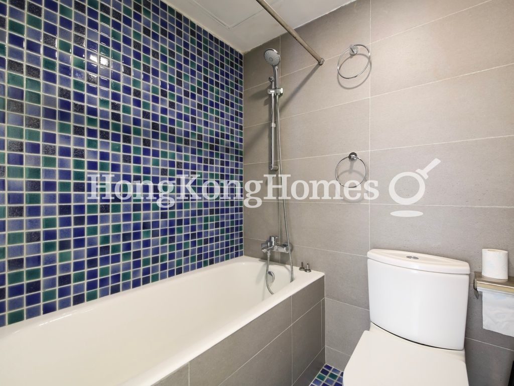 Guest Bathroom — Century Tower I, Mid-levels Central