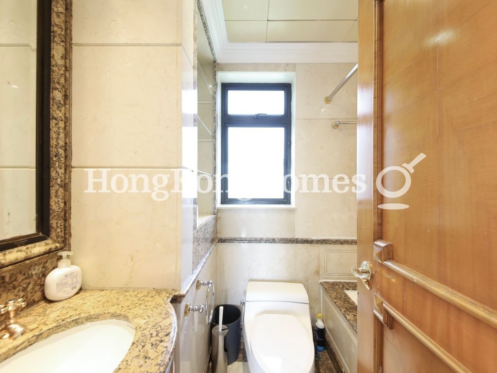 Master Bathroom — Tavistock 2, Mid-levels Central