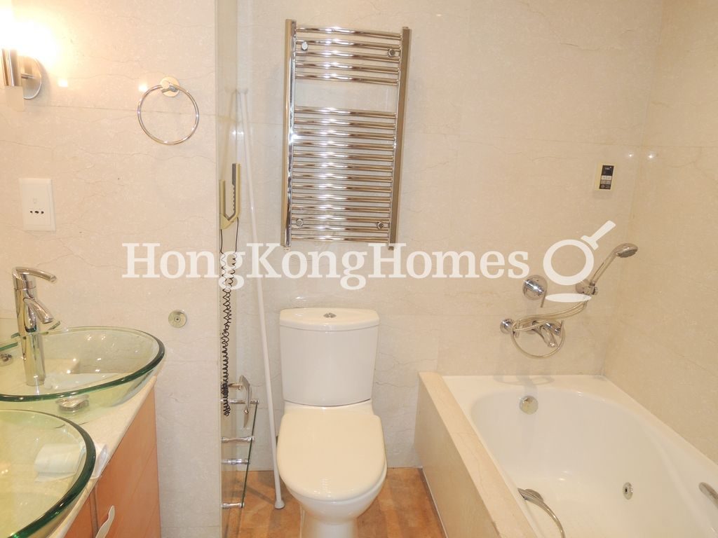 Master Bathroom — Residence Bel-air - Phase 04, Peak Tower 05, Pokfulam