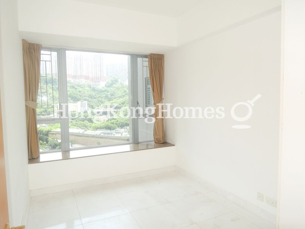 Second Ensuite Bedroom — Residence Bel-air - Phase 04, Peak Tower 05, Pokfulam