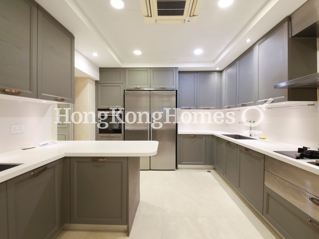 Kitchen — Regent on the Park - Block 01, Mid-levels Central