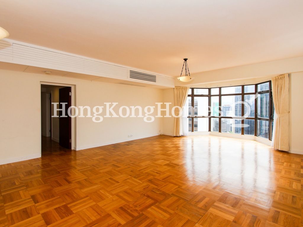 Living and Dining Room — Bamboo Grove - Block 82, Mid-levels East