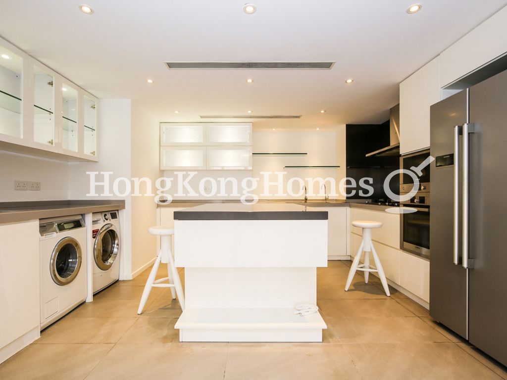 Open Kitchen — Convention Plaza Apartments, Wan Chai