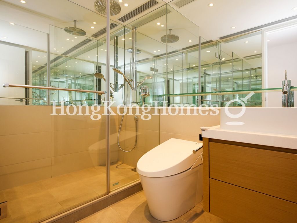 Guest Bathroom — Convention Plaza Apartments, Wan Chai