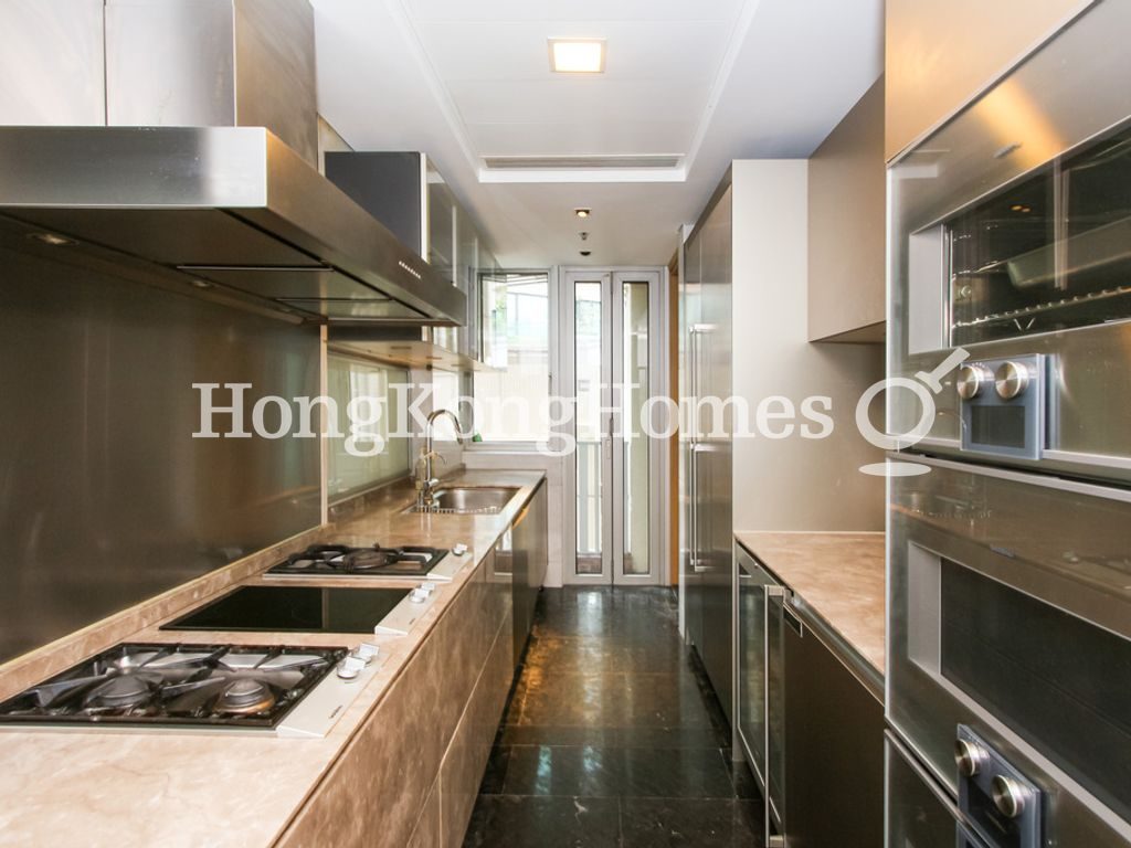 Kitchen — Kennedy Park at Central, Mid-levels Central