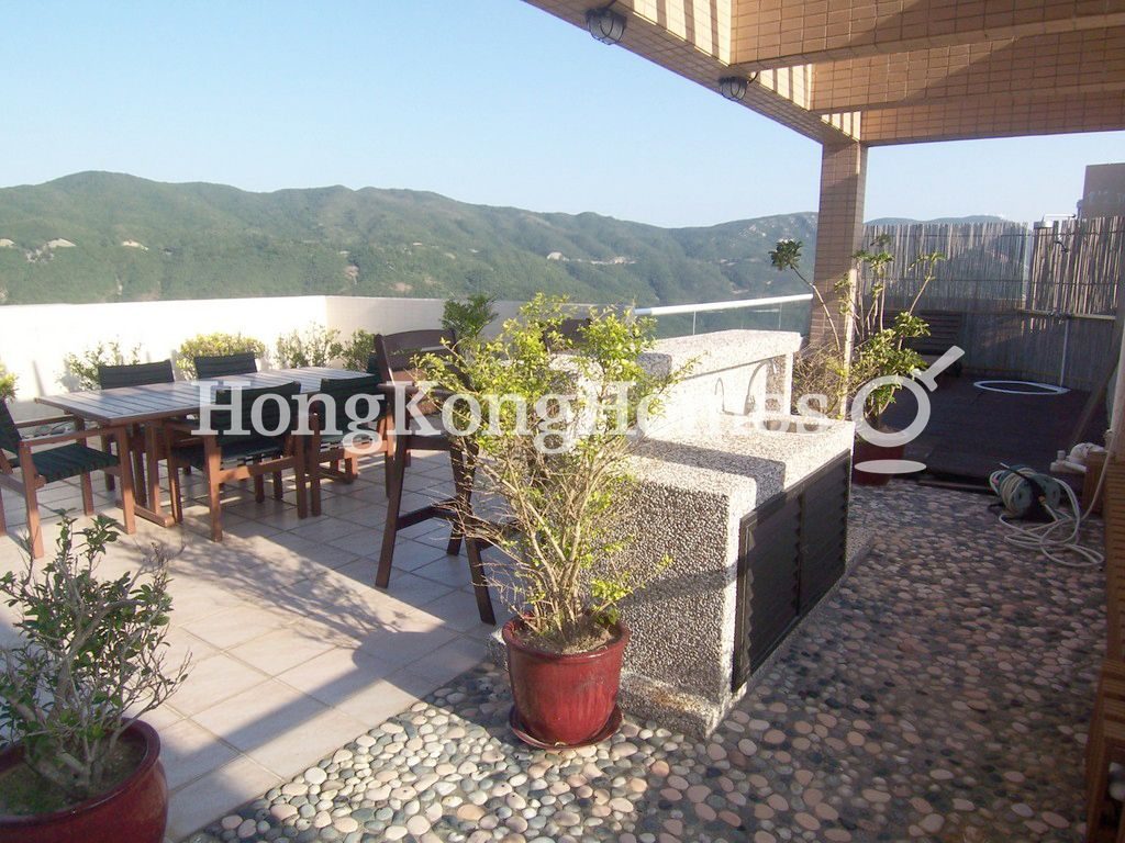 Private Roof Terrace — The Redhill Peninsula - Block 05, Tai Tam