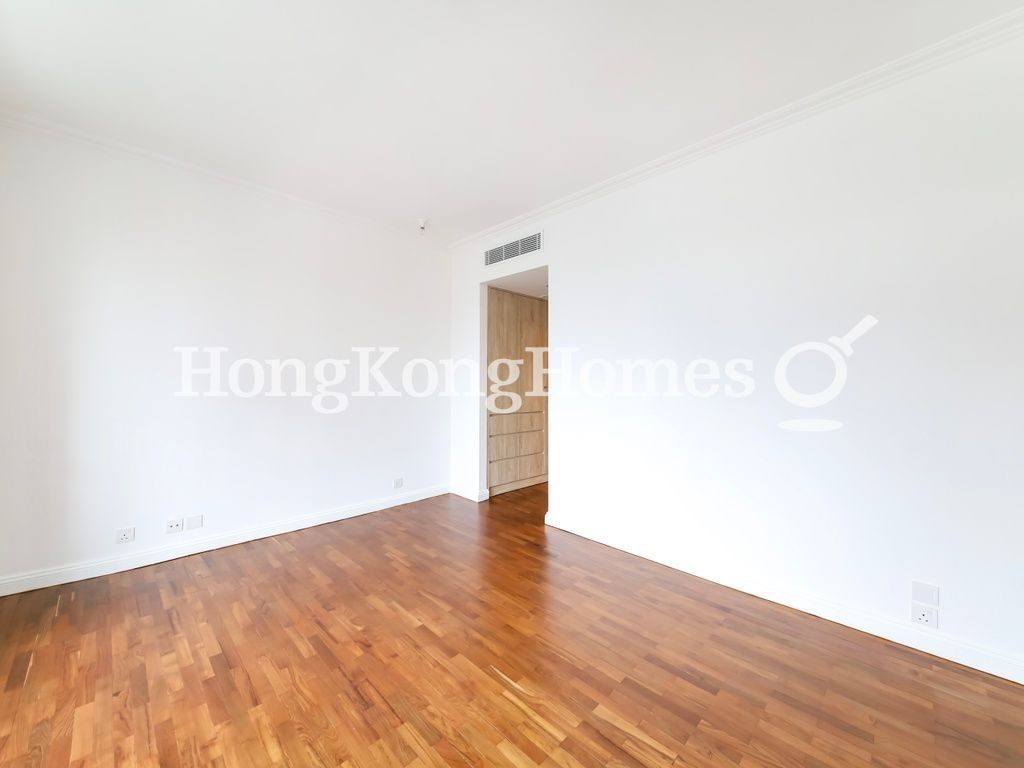 Master Bedroom — Dynasty Court - Block 05, Mid-levels Central