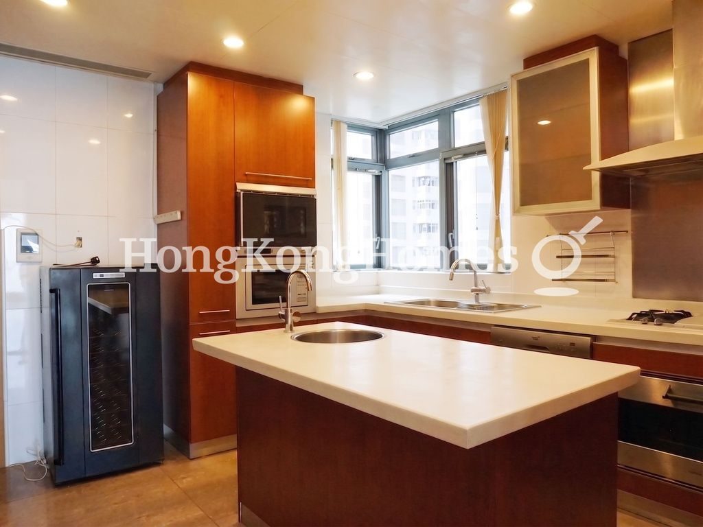Kitchen — Residence Bel-air - Phase 04, Peak Tower 03, Pokfulam