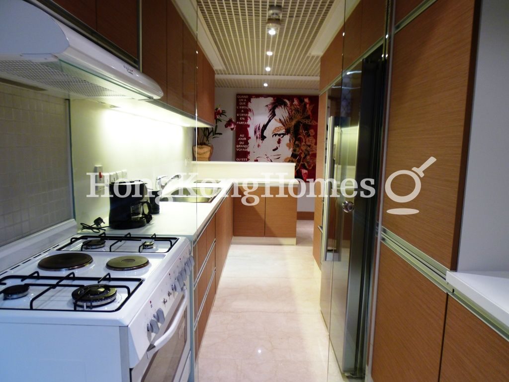Open Kitchen — Hong Kong Parkview - Tower 17, Repulse Bay