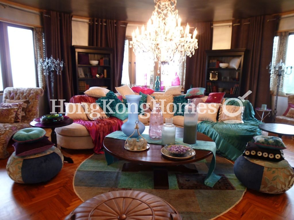 Living Room — Hong Kong Parkview - Tower 17, Repulse Bay