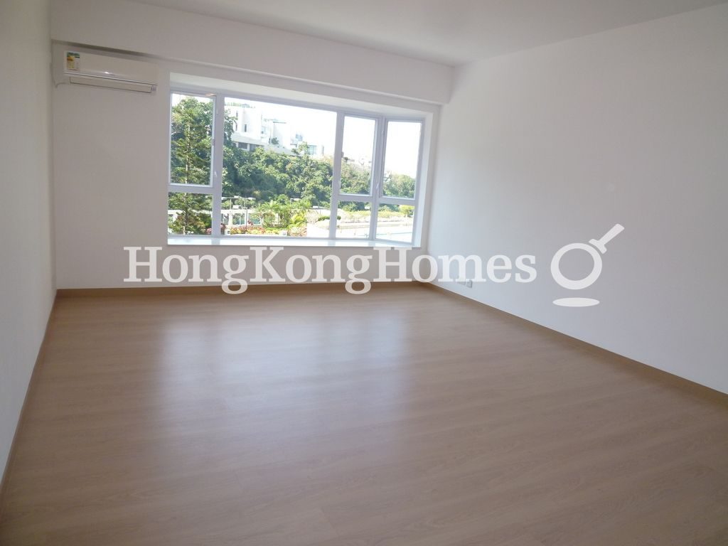 Master Bedroom — Grand Garden - Block 01, Repulse Bay