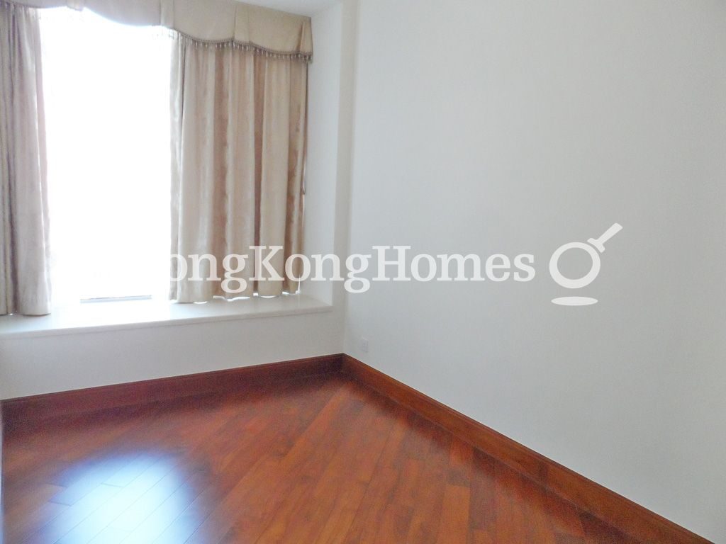 Second Ensuite Bedroom — One Mayfair - Tower 1, Kowloon Tong