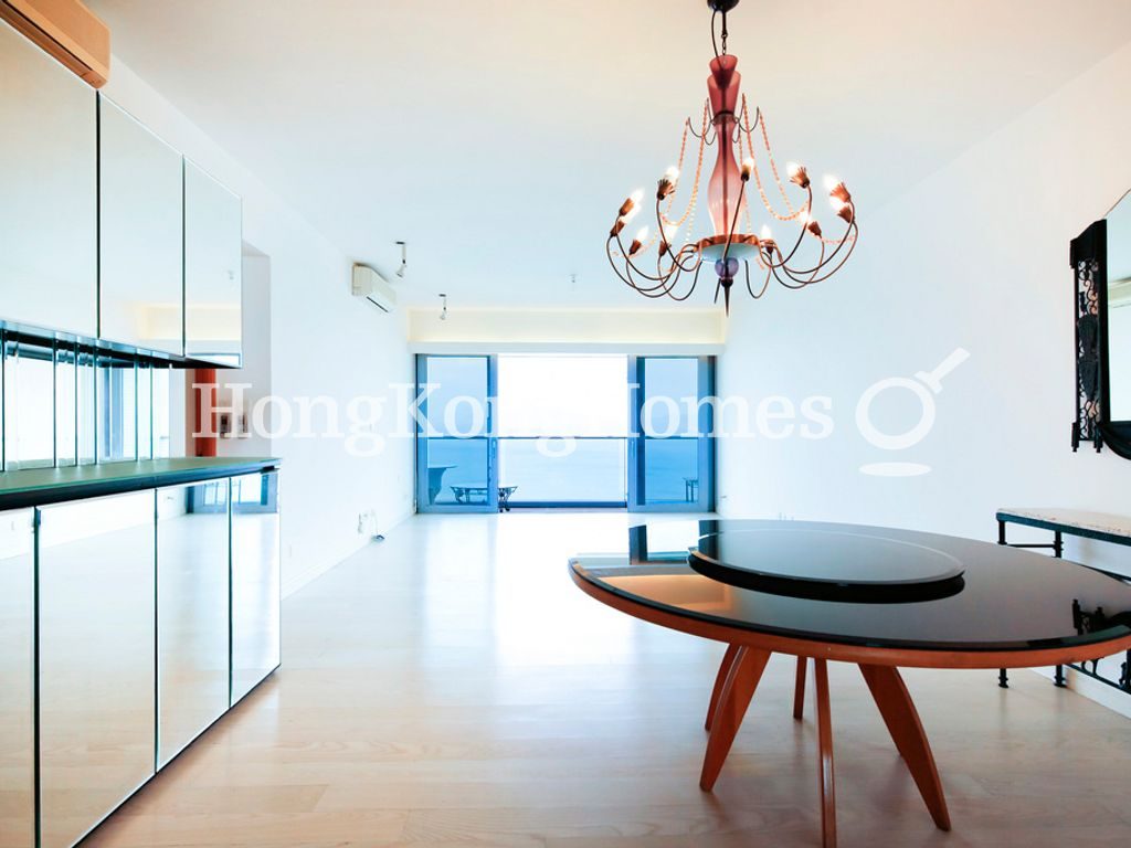 Living and Dining Room — Residence Bel-air - Phase 02, South Tower 08, Pokfulam