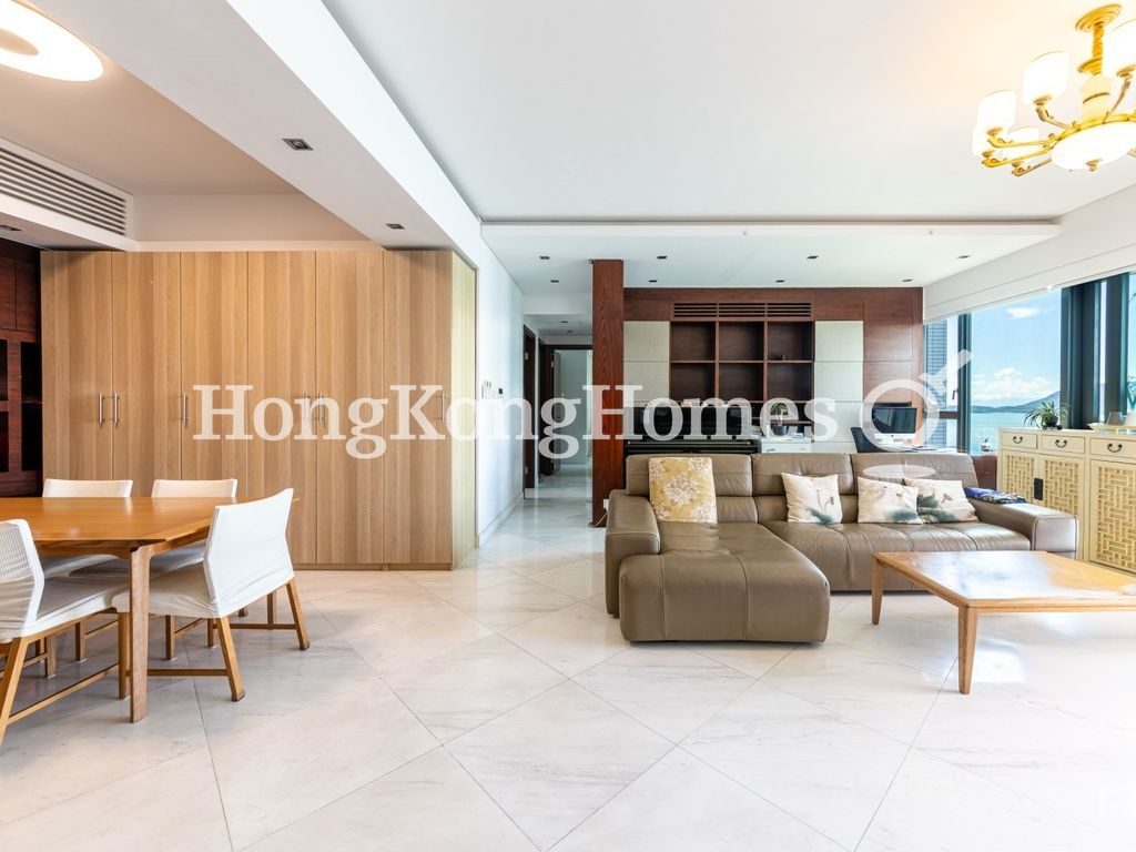 Living and Dining Room — Residence Bel-air - Phase 04, Peak Tower 05, Pokfulam