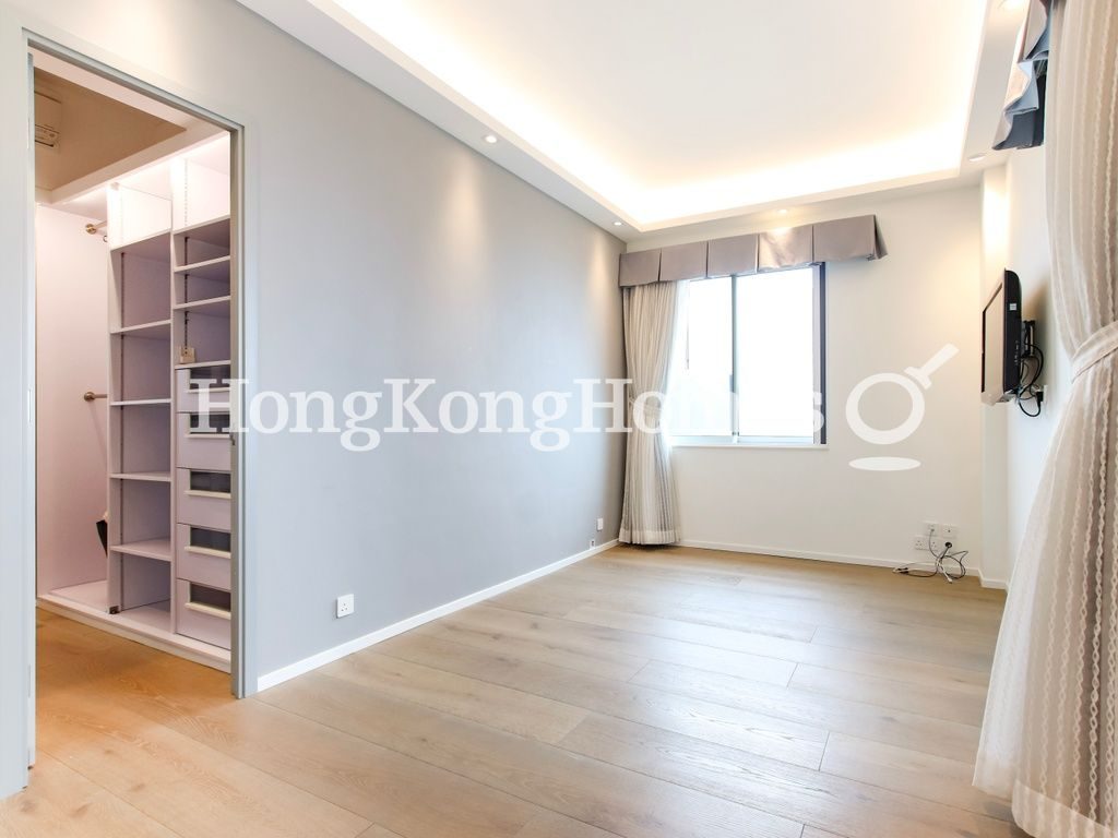 Second Bedroom — Vivian Court, The Peak