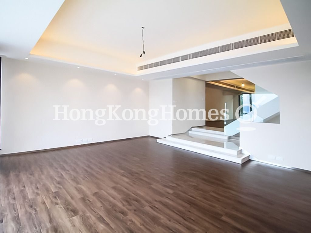 Living and Dining Room — Hawaii Garden, Clear Water Bay