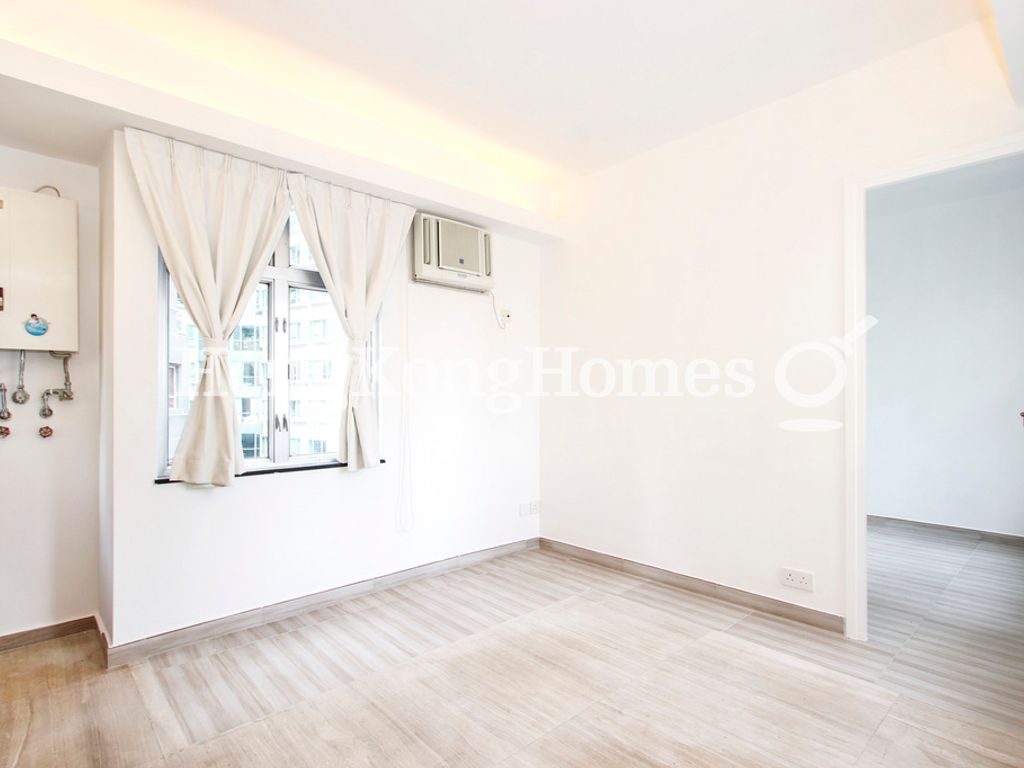 Living and Dining Room — Woodland Court, Mid-levels West