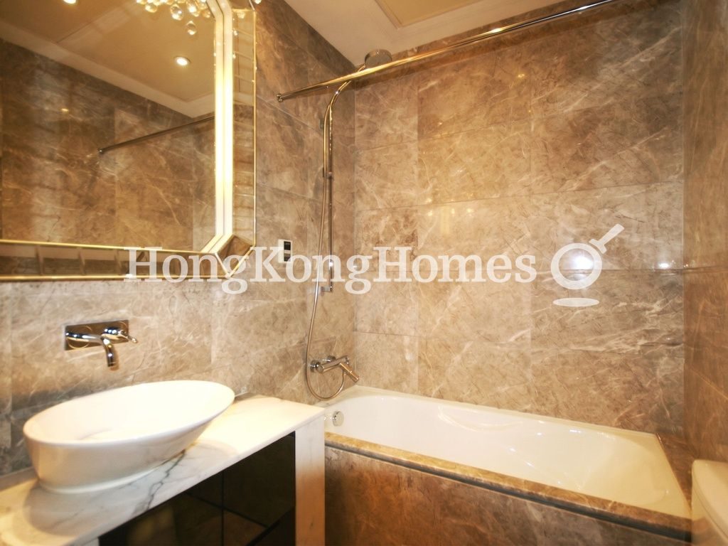 Guest Bathroom — Celestial Heights-Celestial Avenue No. 26, Ho Man Tin / Waterloo Road