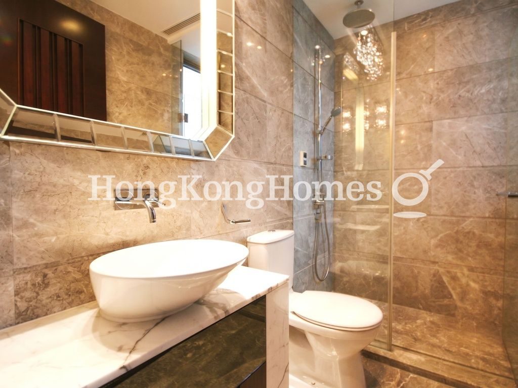 Second Ensuite Bathroom — Celestial Heights-Celestial Avenue No. 26, Ho Man Tin / Waterloo Road