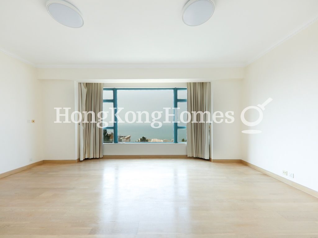 Second Ensuite Bedroom — Regalia Bay, Stanley