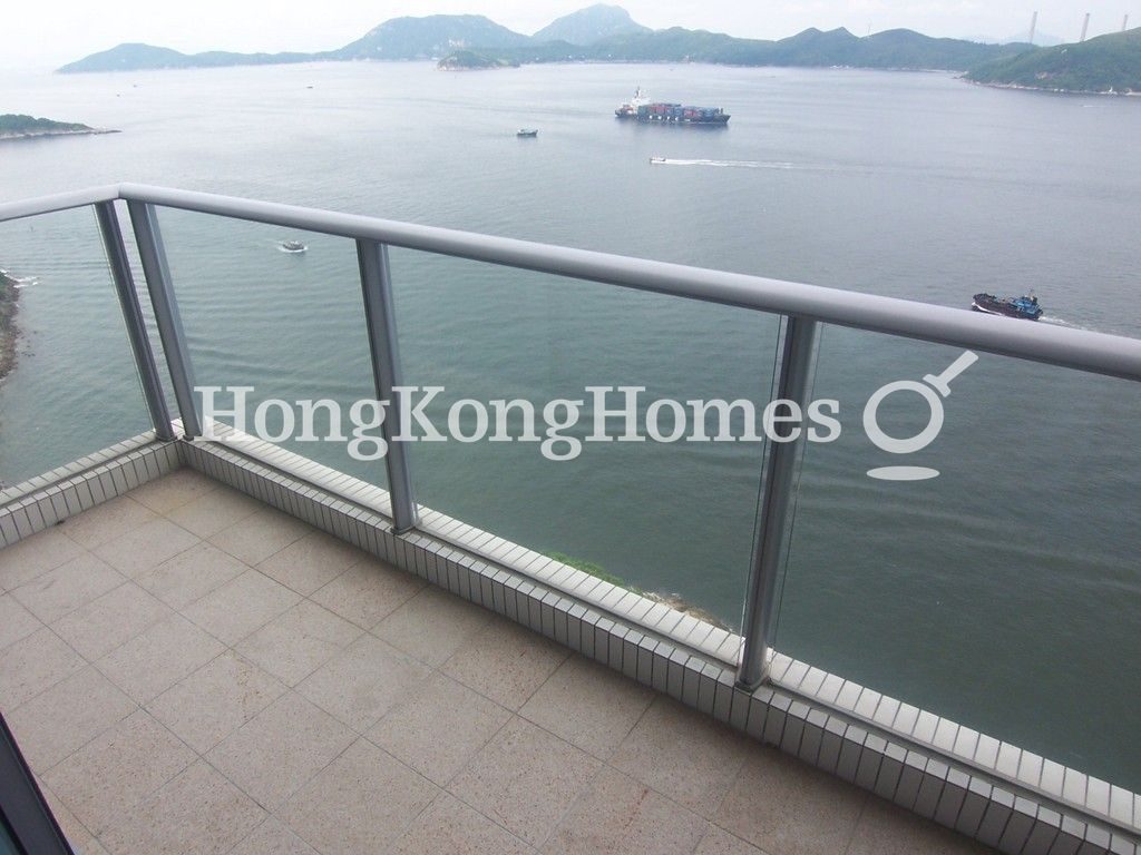 Balcony — Residence Bel-air - Phase 04, Peak Tower 05, Pokfulam