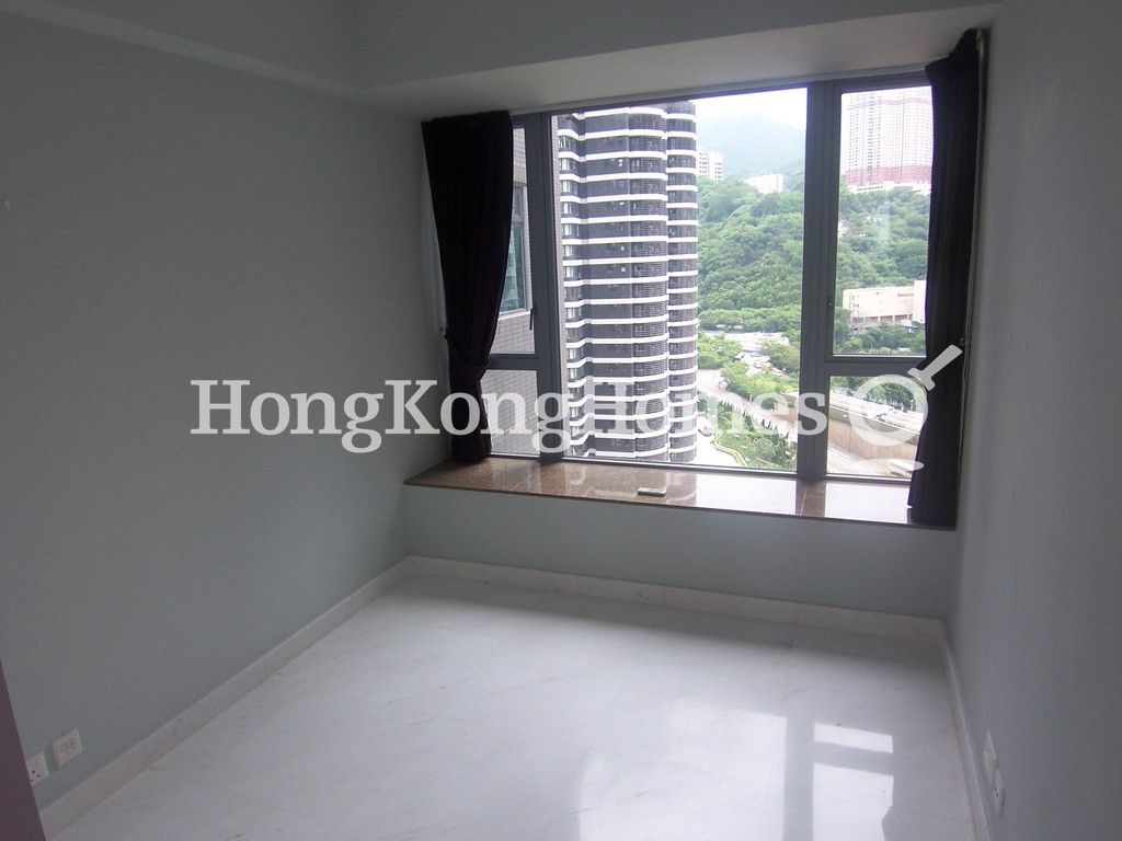 Second Ensuite Bedroom — Residence Bel-air - Phase 04, Peak Tower 05, Pokfulam