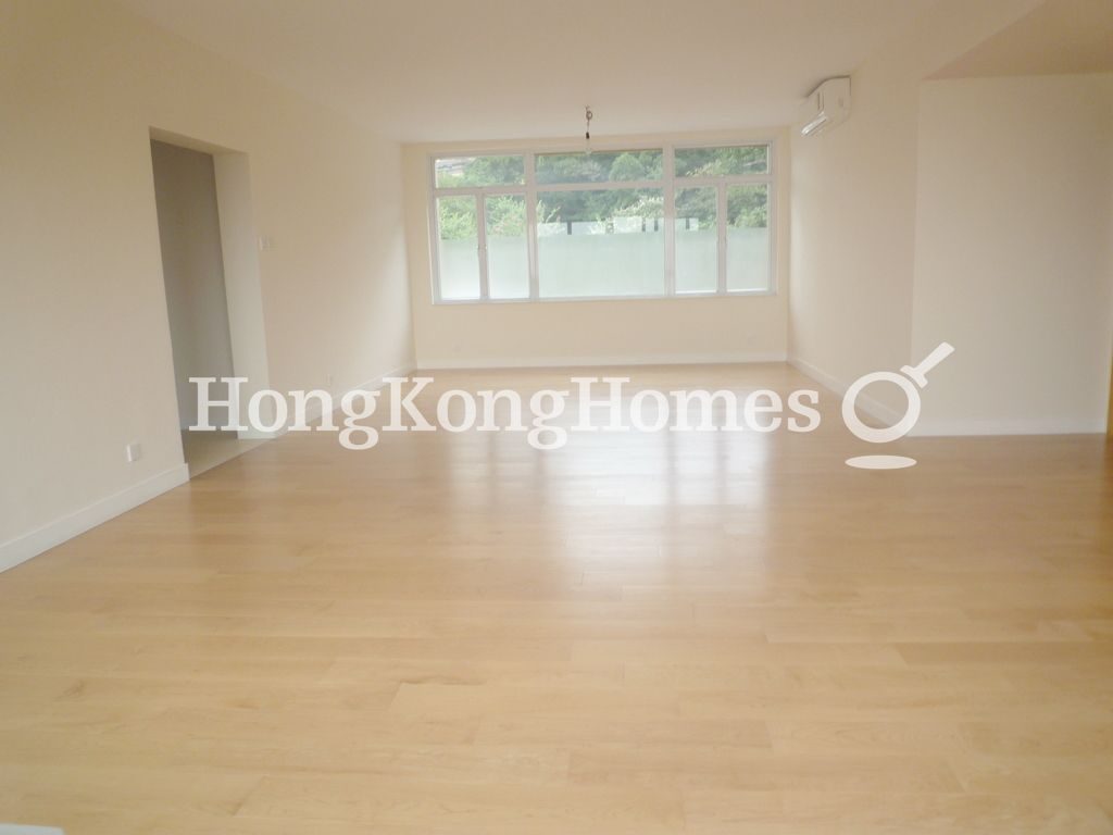 Living and Dining Room — Celestial Garden, Repulse Bay