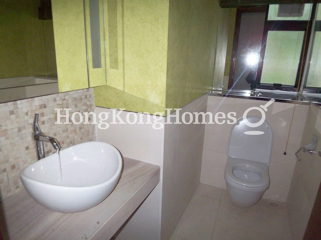 Third Ensuite Bathroom — Faber Villa, Tai Tam