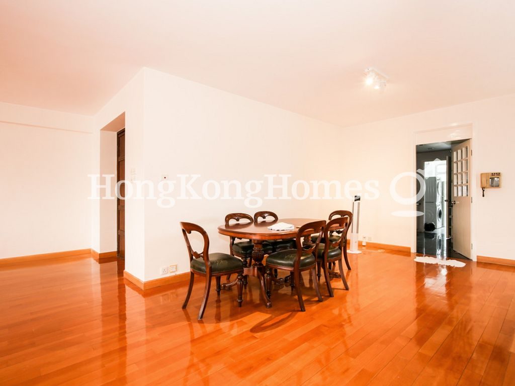 Living and Dining Room — South Bay Towers, Repulse Bay