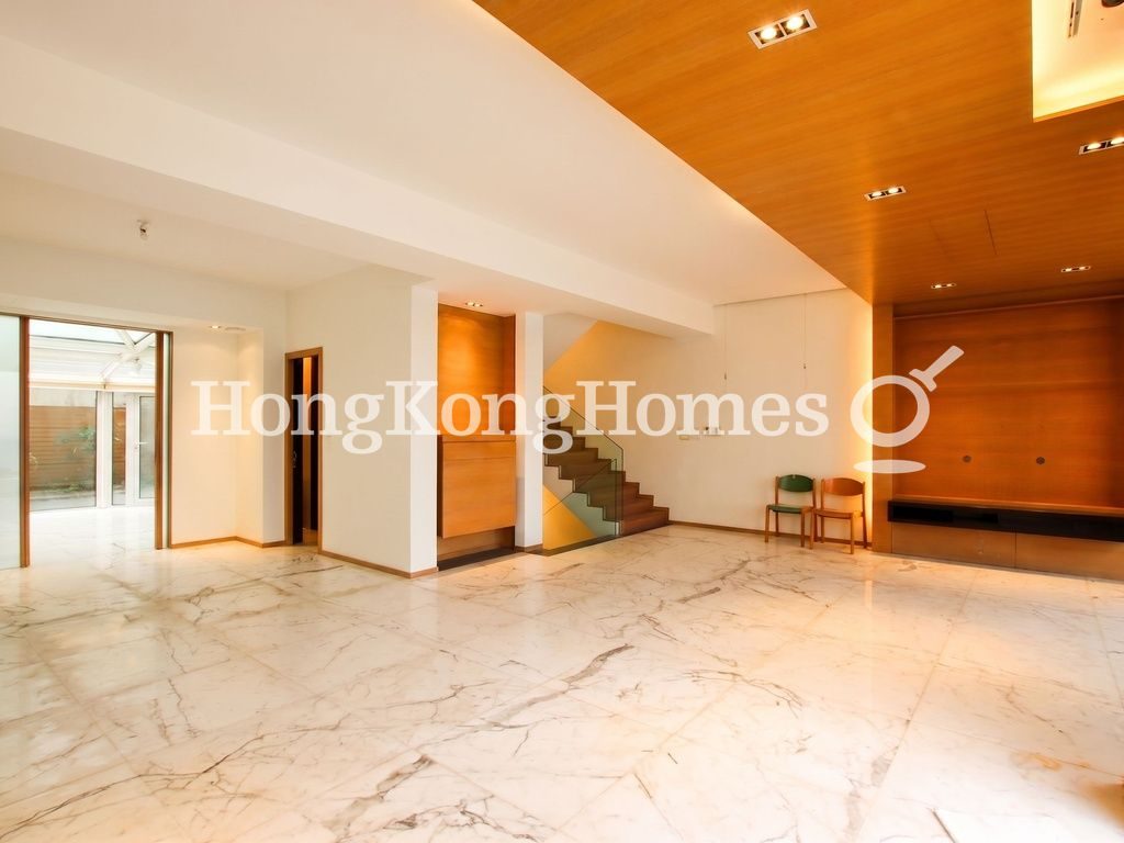 Living and Dining Room — The Redhill Peninsula - Palm Drive, Tai Tam