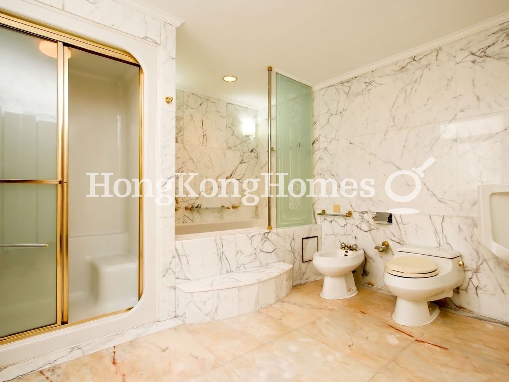 Master Bathroom — The Redhill Peninsula - Palm Drive, Tai Tam