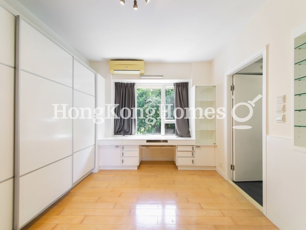 Fourth Ensuite Bedroom — Twin Brook, Repulse Bay
