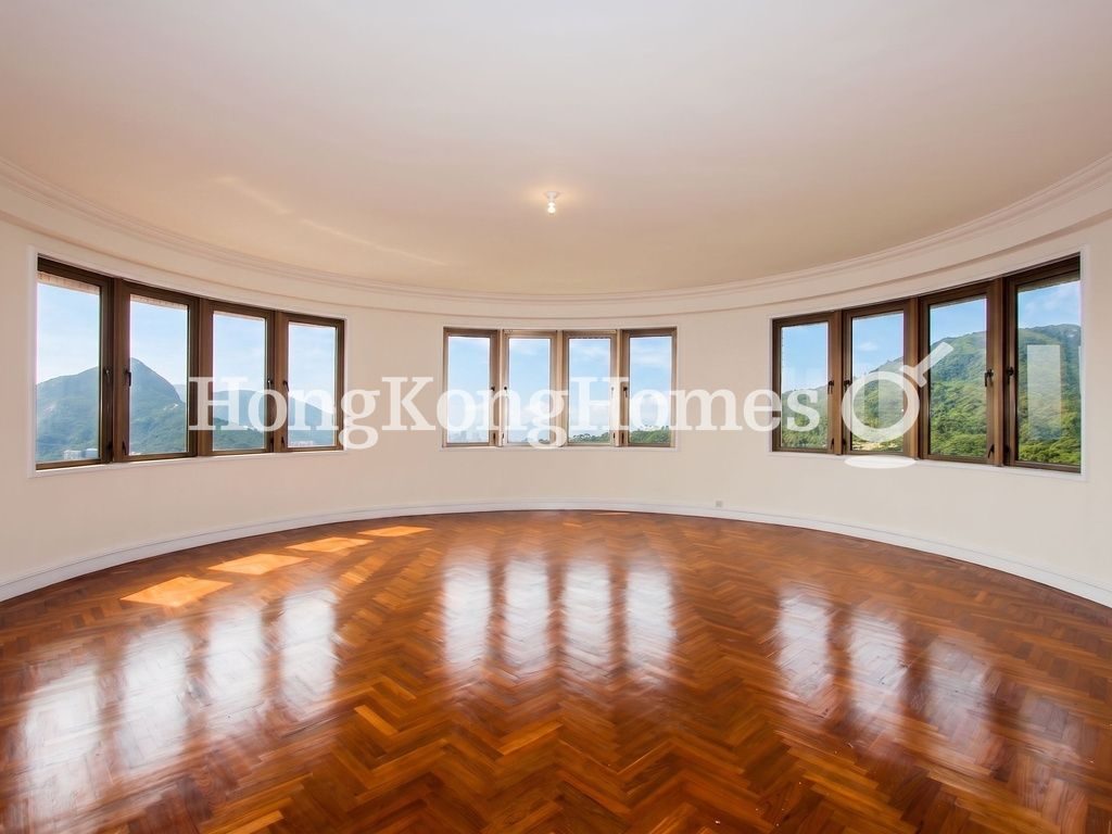 Living and Dining Room — Hong Kong Parkview - Tower 17, Repulse Bay