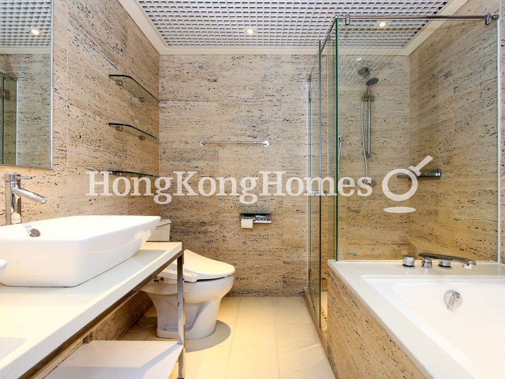 Master Bathroom — Hong Kong Parkview - Tower 17, Repulse Bay