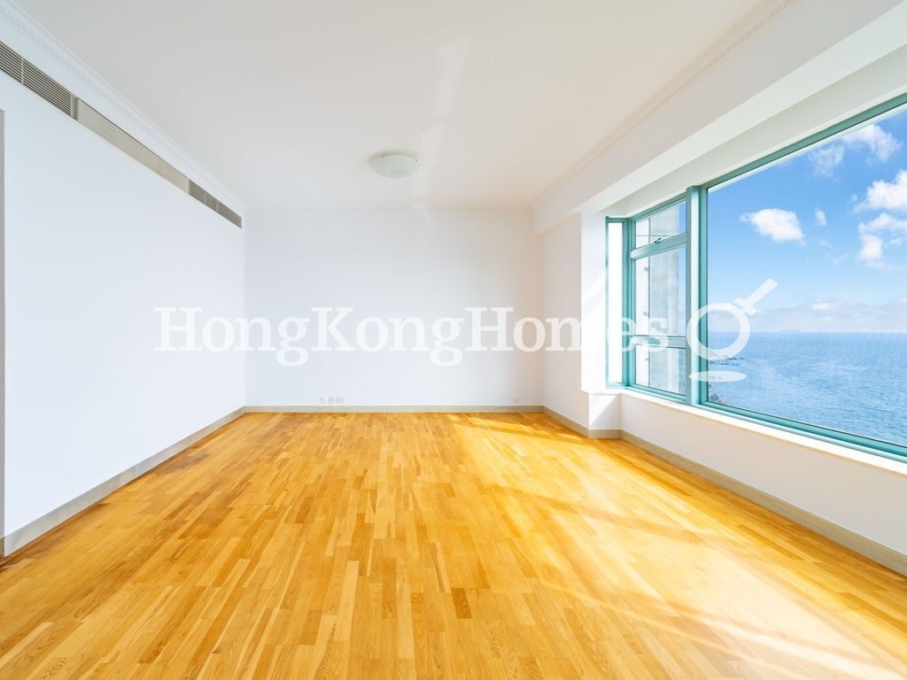 Second Ensuite Bedroom — Regalia Bay, Stanley