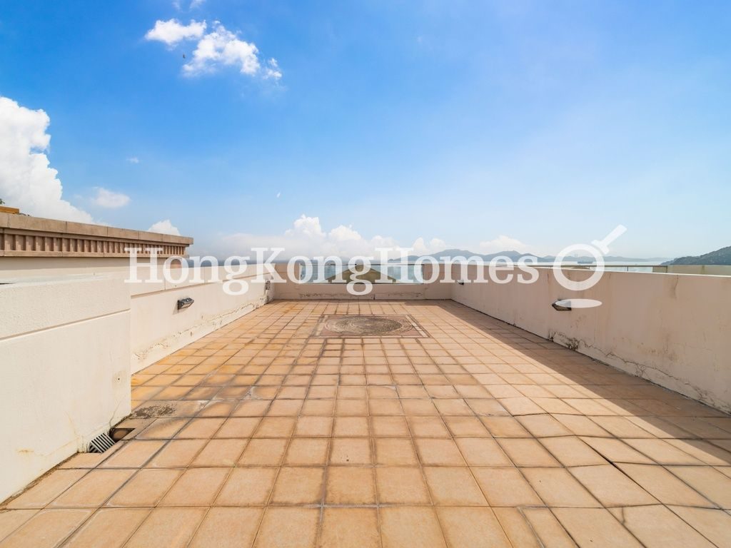 Private Roof Terrace — Regalia Bay, Stanley
