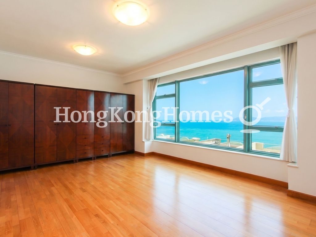 Second Ensuite Bedroom — Regalia Bay, Stanley
