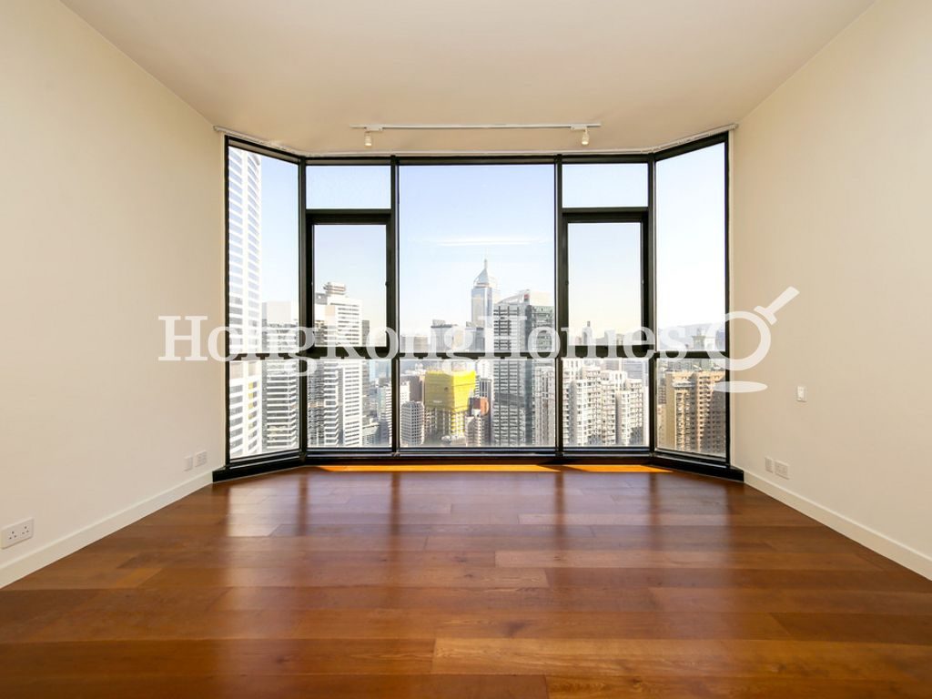 Master Bedroom — Regent on the Park - Block 02, Mid-levels Central