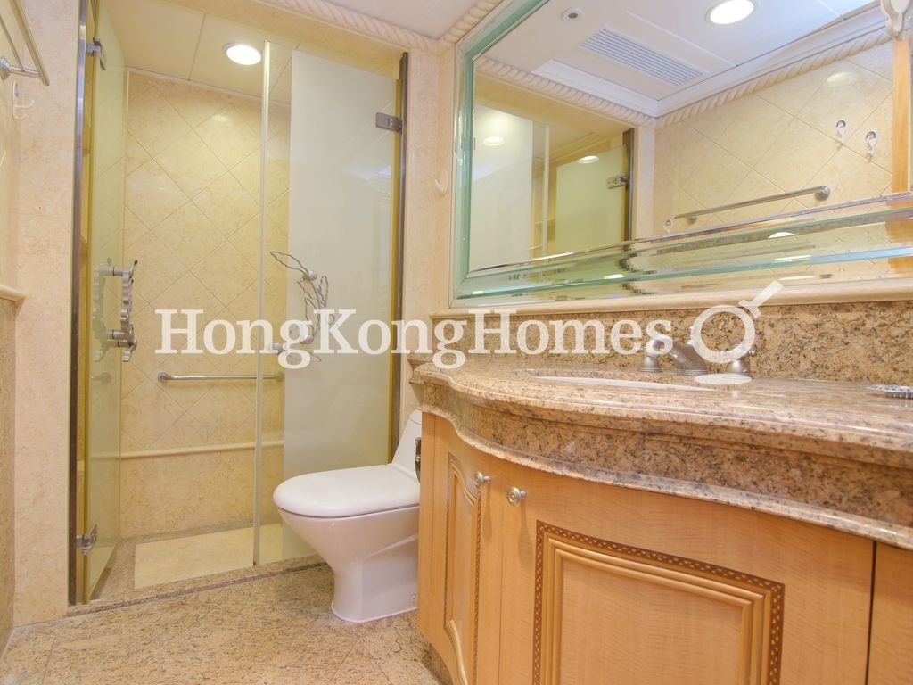 Guest Bathroom — The Leighton Hill - Block 03, Happy Valley