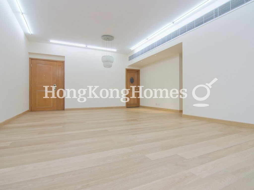 Living and Dining Room — The Leighton Hill - Block 03, Happy Valley