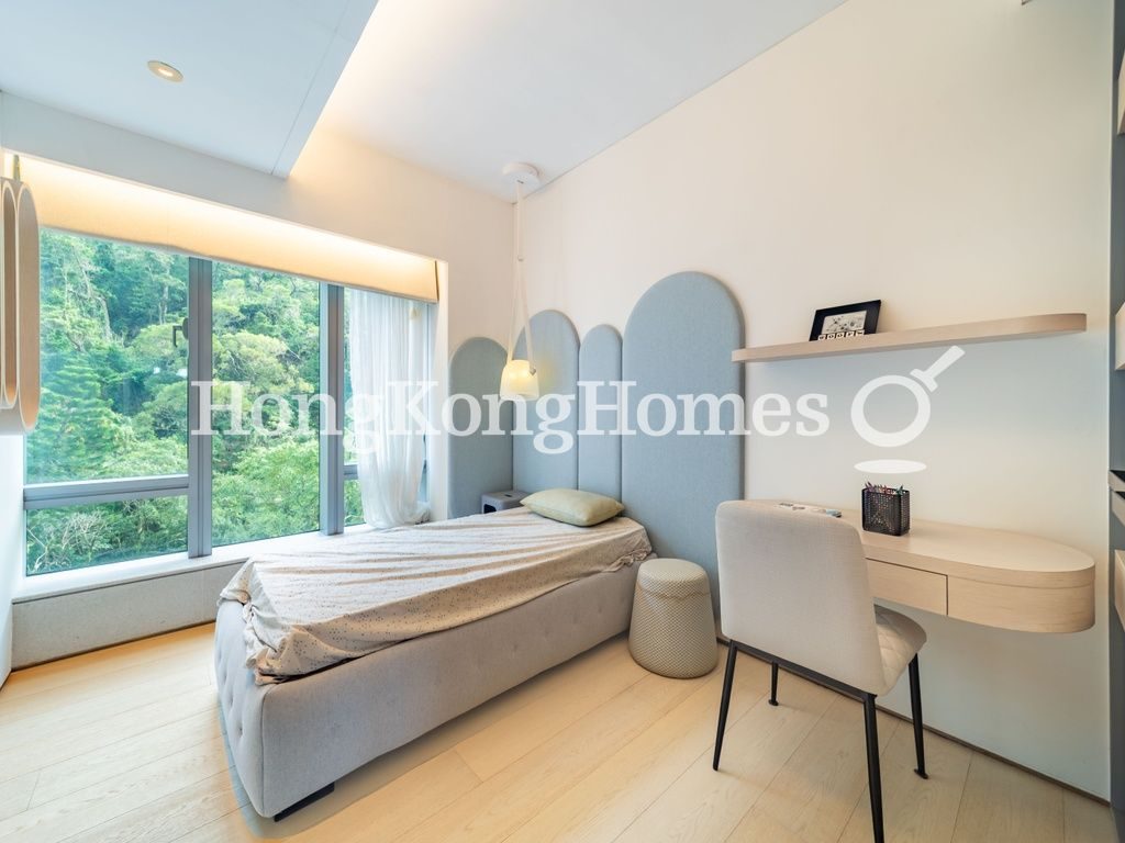Third Bedroom — Altamira, Mid-levels West