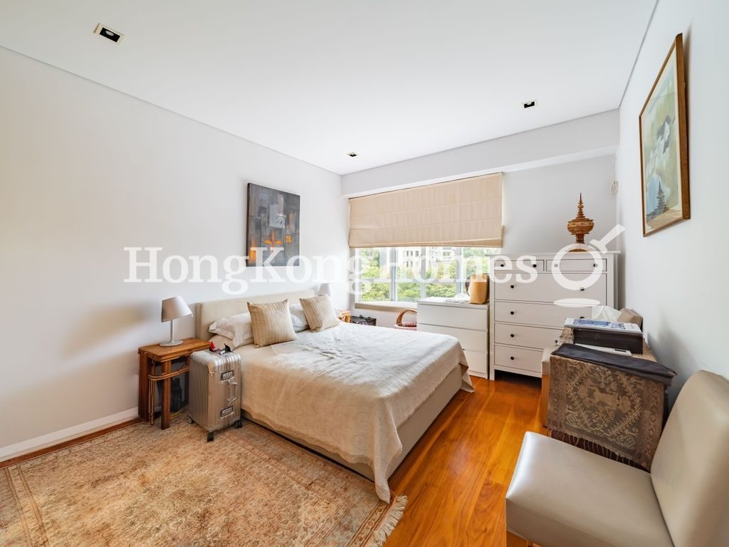 Second Ensuite Bedroom — Grand Garden - Block 01, Repulse Bay