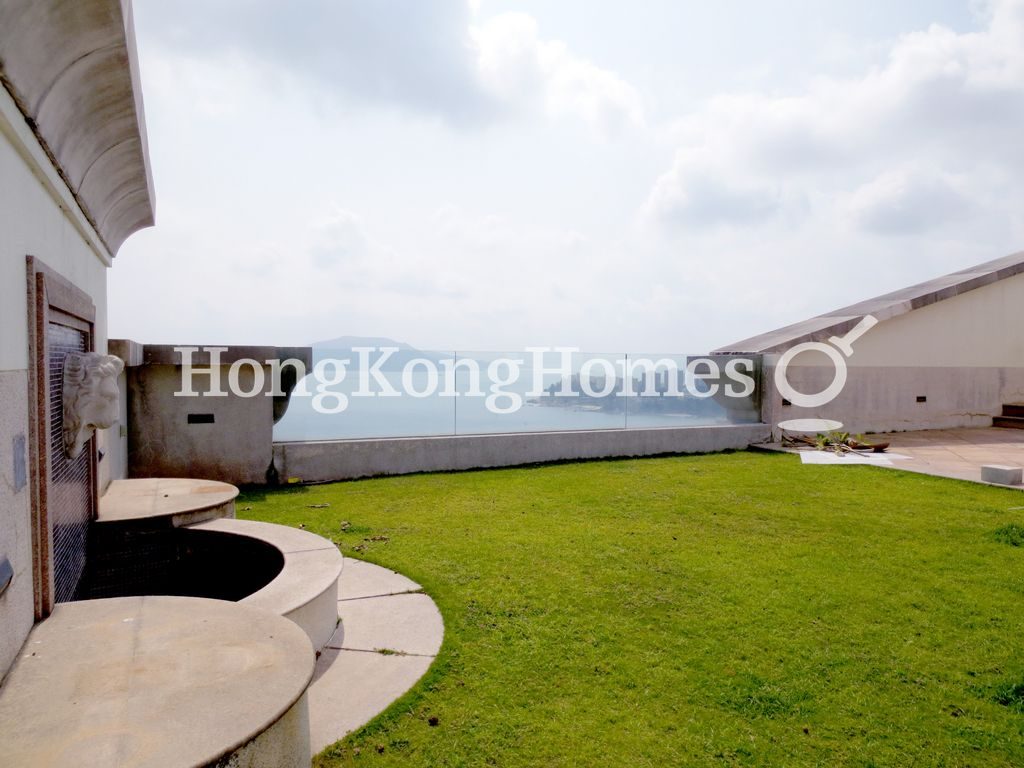 Private Roof Terrace — Bluewater, Tai Tam