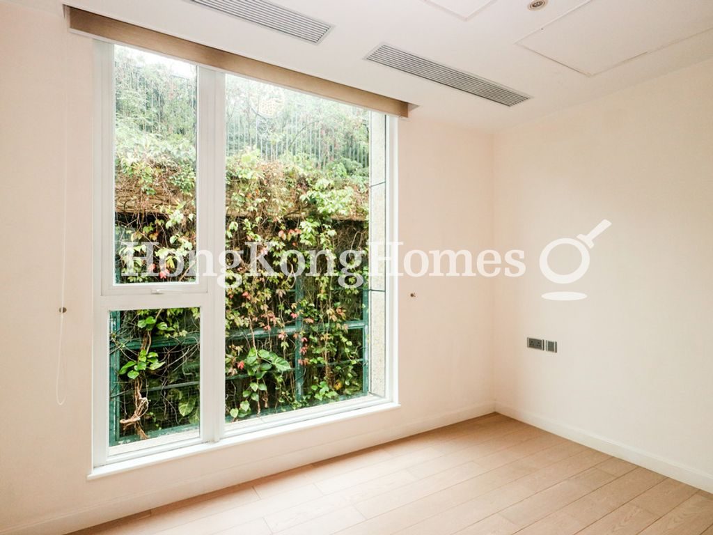 Fourth Bedroom — Le Palais, Tai Tam