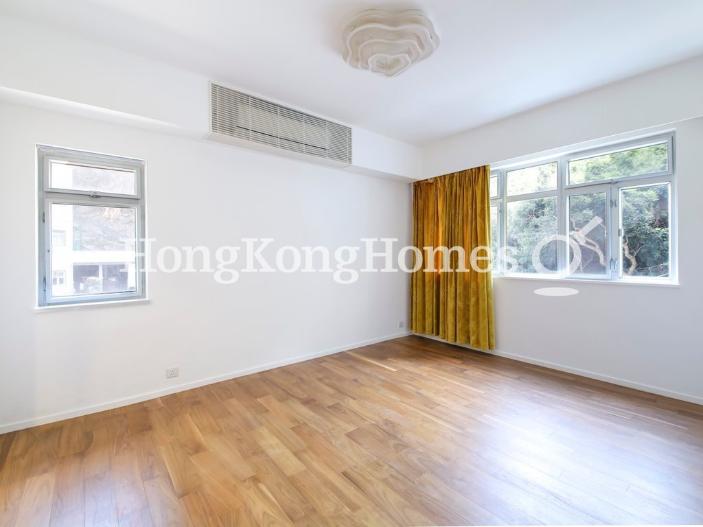 Second Ensuite Bedroom — Repulse Bay Garden - Block 03-04, Repulse Bay