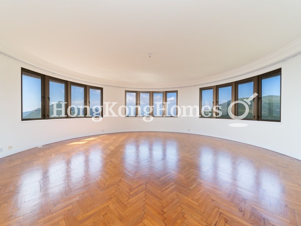 Living Room — Hong Kong Parkview - Tower 17, Repulse Bay