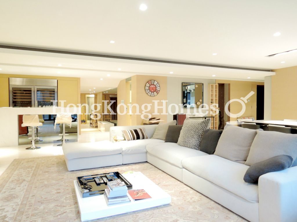 Living and Dining Room — Hampton, Happy Valley