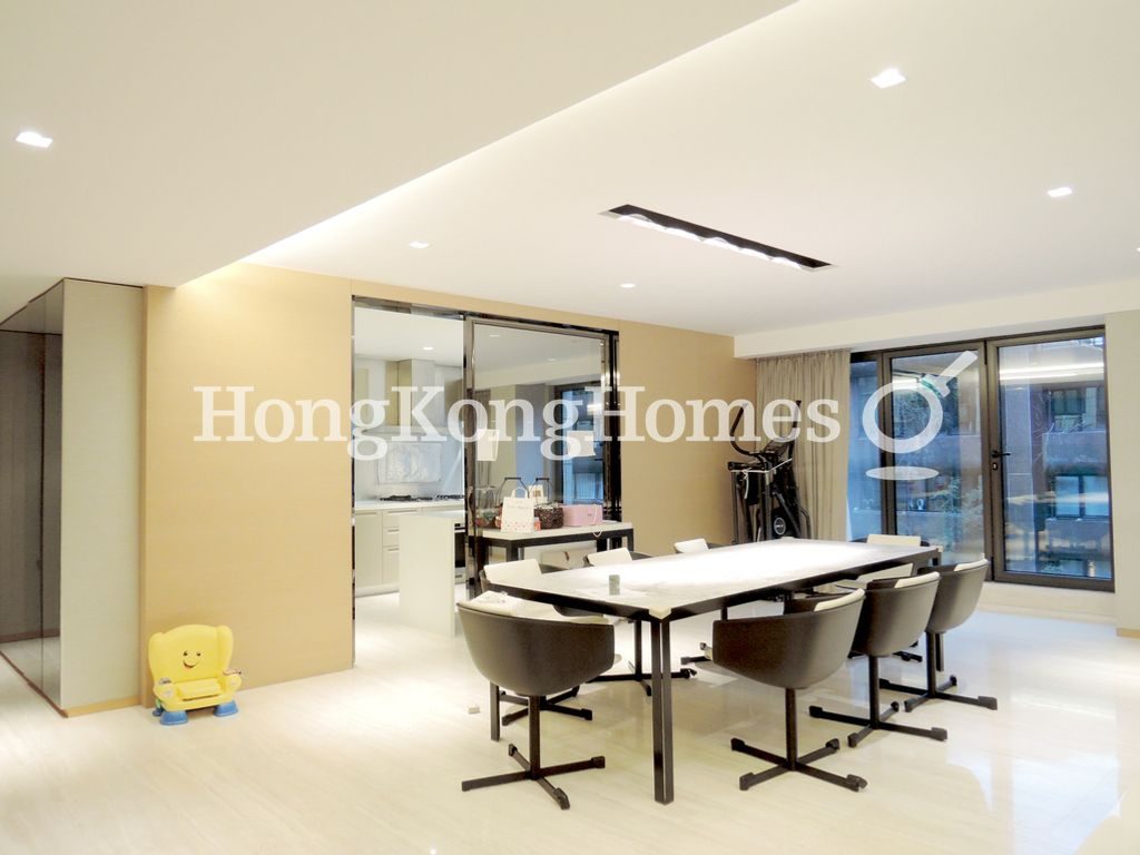 Living and Dining Room — Hampton, Happy Valley