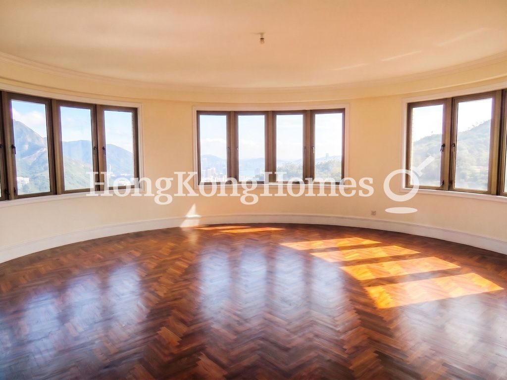 Living Room — Hong Kong Parkview - Tower 17, Repulse Bay