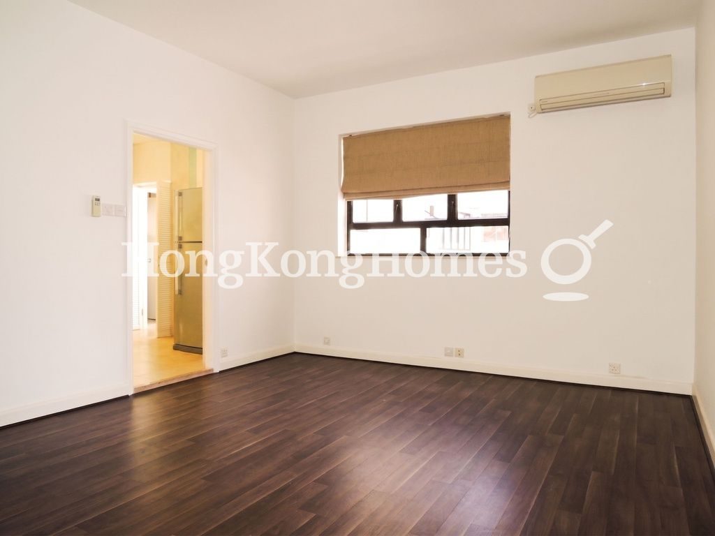 Family Room — Leon Court, Mid-levels East